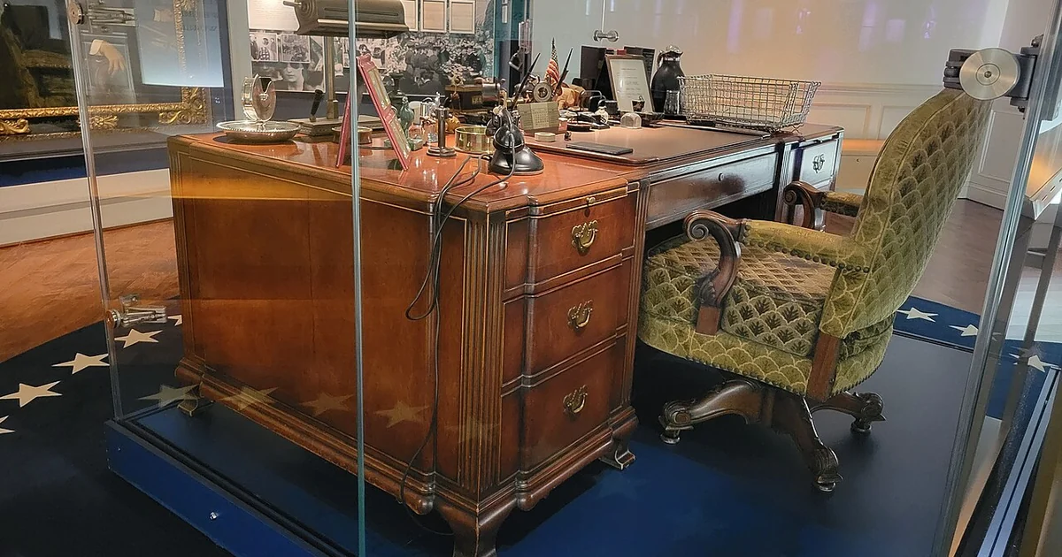 The Hoover desk on display at the FDR Library